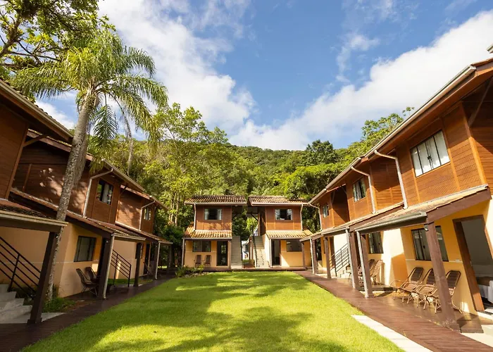 Casa na Ilha do Mel - Vila EncantadaPousada